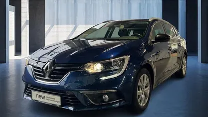 Usata Renault Mégane GrandTour LIMITED 140 CV (102 kW) 2020 Blu Station wagon
