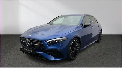 Gebraucht Mercedes A200 AMG 163 PS (119 kW) 2025 Blau Limousine