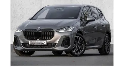 Skyscraper grau Gebraucht 2023 BMW 218 M Sport Van / Kleinbus | 25.970 € (Fairer Preis)