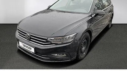 Gebraucht VW Passat Business 150 PS (110 kW) 2023 Kombi