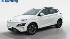 Weiß Gebraucht 2023 Hyundai Kona Select SUV | 33.500 € (Fairer Preis)
