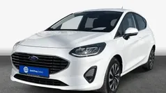 Weiß Gebraucht 2022 Ford Fiesta Titanium Kleinwagen | 15.640 €