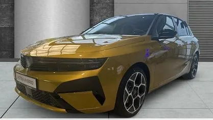 Novo Opel Astra Ultimate 145 HP (106 kW) 2026 Amarelo Sedan
