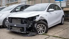 Weiß Gebraucht 2022 Kia Ceed Limousine | 8.880 €