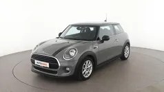Grau Gebraucht 2018 Mini Cooper Kleinwagen | 17.780 € (Fairer Preis)