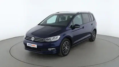 Gebraucht VW Touran Comfortline 150 PS (110 kW) 2017 Blau Van / Kleinbus
