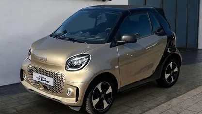 Gebraucht Smart ForTwo Electric Drive Passion 60 kW (82 PS) 2021 Gold beige metallic (metallic) Cabrio
