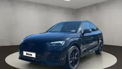 Używany Audi Q5 Ambiente 204 KM (150 kW) 2023 Czarny SUV