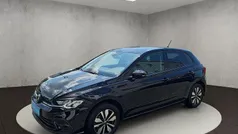 Deep black perleffekt Gebraucht 2024 VW Polo Life Limousine | 19.700 € (Fairer Preis)