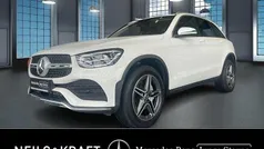 Weiß Gebraucht 2021 Mercedes GLC300e AMG SUV | 38.450 € (Fairer Preis)