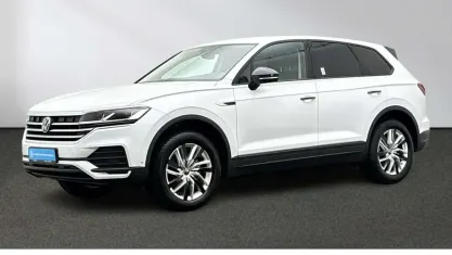 Gebraucht VW Touareg Basis 231 PS (169 kW) 2022 Weiß SUV