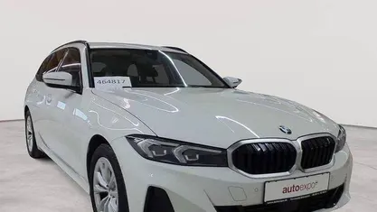 Gebraucht BMW 320 Sport Line 190 PS (139 kW) 2022 Alpinweiß Kombi