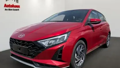 Nowe Hyundai i20 Trend 101 KM (74 kW) 2025 Czerwony Hatchback