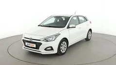 Weiß Gebraucht 2018 Hyundai i20 Select Limousine | 9.720 € (Fairer Preis)