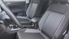 Reflexsilber Gebraucht 2022 VW T-Cross Life SUV | 22.177 € (Fairer Preis)