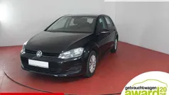 Deep black perleffekt Gebraucht 2013 VW Golf VII Trendline Limousine | 5.498 € (Guter Preis)