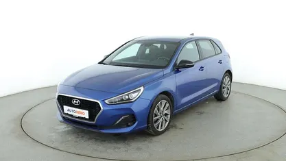 Gebraucht Hyundai i30 Passion Plus 140 PS (102 kW) 2019 Limousine