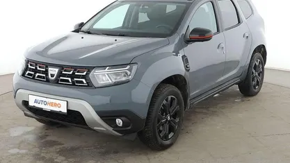 Gebraucht Dacia Duster Extreme 150 PS (110 kW) 2022 Grau SUV