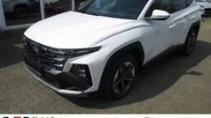 Weiss Neu 2025 Hyundai Tucson Trend SUV | 33.990 € (Guter Preis)