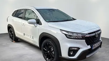 Gebraucht 2025 Suzuki SX4 S-Cross Comfort SUV | 22.490 € (Guter Preis)