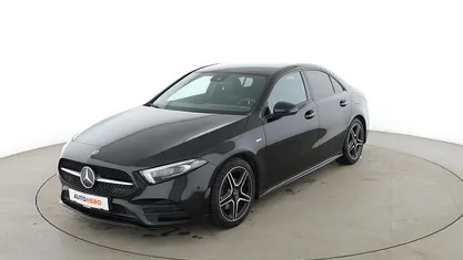 Gebraucht 2021 Mercedes A200 AMG line Limousine | 28.500 € (Fairer Preis)