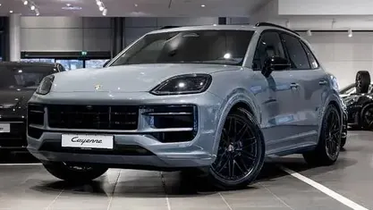 Neu Porsche Cayenne Black Edition 354 PS (260 kW) 2026 Grau SUV