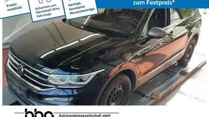 Gebraucht VW Tiguan Allspace Life 150 PS (110 kW) 2024 Schwarz SUV