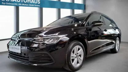 Gebraucht VW Golf VIII Life 116 PS (85 kW) 2022 Schwarz Kombi