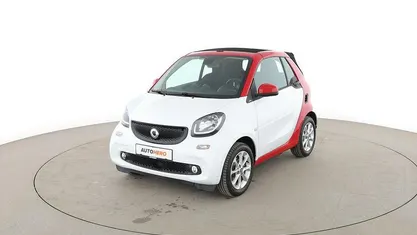 Gebraucht Smart ForTwo Cabrio Basis 90 PS (66 kW) 2018 Weiß Cabrio