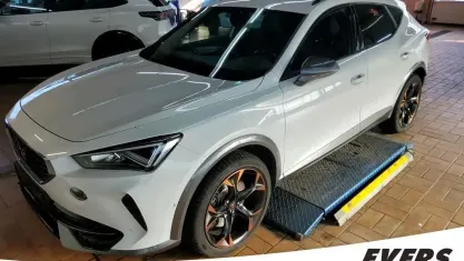 Käytetty Cupra Formentor VZ 310 HP (228 kW) 2022 Valkoinen Katumaasturi