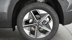 Grau Neu 2025 Hyundai Tucson Trend SUV | 33.824 € (Guter Preis)