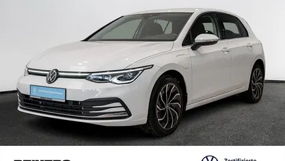 Usata VW Golf VIII Style 204 CV (150 kW) 2022 Bianco Berlina