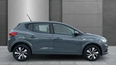 Ironblau Neu 2025 Dacia Sandero Expression Kleinwagen | 17.930 € (Fairer Preis)
