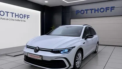 Gebraucht VW Golf VIII R-line 131 PS (96 kW) 2022 Kombi