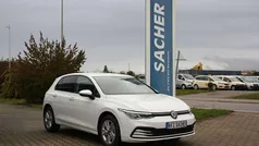 Gebraucht 2024 VW Golf VIII Life Limousine | 23.990 € (Guter Preis)