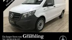 Gebraucht 2023 Mercedes e-Vito Van / Kleinbus | 27.369 € (Guter Preis)