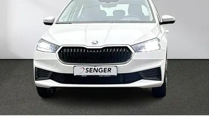 Gebraucht Skoda Fabia Active 65 PS (47 kW) 2023 Candyweiß Kleinwagen