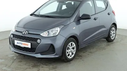 Gebraucht Hyundai i10 Style 67 PS (49 kW) 2018 Grau Kleinwagen