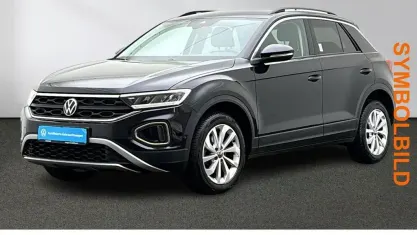 Gebraucht VW T-Roc Life 150 PS (110 kW) 2023 Schwarz SUV