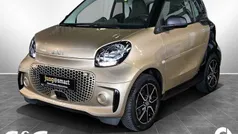 Gold Gebraucht 2022 Smart ForTwo Electric Drive Kleinwagen | 11.470 € (Fairer Preis)