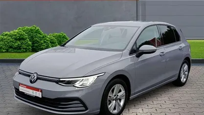 Gebraucht 2024 VW Golf Life Limousine | 25.420 € (Fairer Preis)