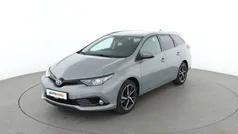 Grau Gebraucht 2018 Toyota Auris Touring Sports Team Kombi | 16.060 €