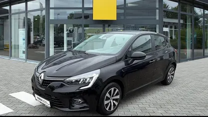 Gebraucht Renault Clio V Equilibre 67 PS (49 kW) 2023 Schwarz Limousine