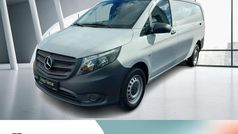Gebraucht 2023 Mercedes Vito Van / Kleinbus | 33.261 € (Fairer Preis)