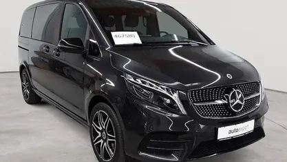 Gebraucht Mercedes V300 Avantgarde Edition 237 PS (174 kW) 2024 Graphitgrau metallic Van / Kleinbus