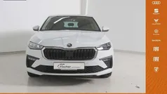 Weiß Gebraucht 2024 Skoda Scala Selection Kleinwagen | 18.480 € (Guter Preis)