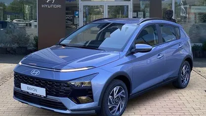 Neu Hyundai Bayon Trend 101 PS (74 kW) 2025 Meta blue SUV