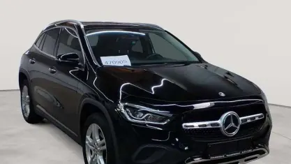 Gebraucht Mercedes GLA250 Progressive 160 PS (117 kW) 2021 Nachtschwarz SUV