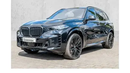 Gebraucht BMW X5 M Sport 360 PS (264 kW) 2025 Schwarz SUV