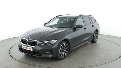 Grau Gebraucht 2020 BMW 320 Sport Line Kombi | 28.390 € (Fairer Preis)